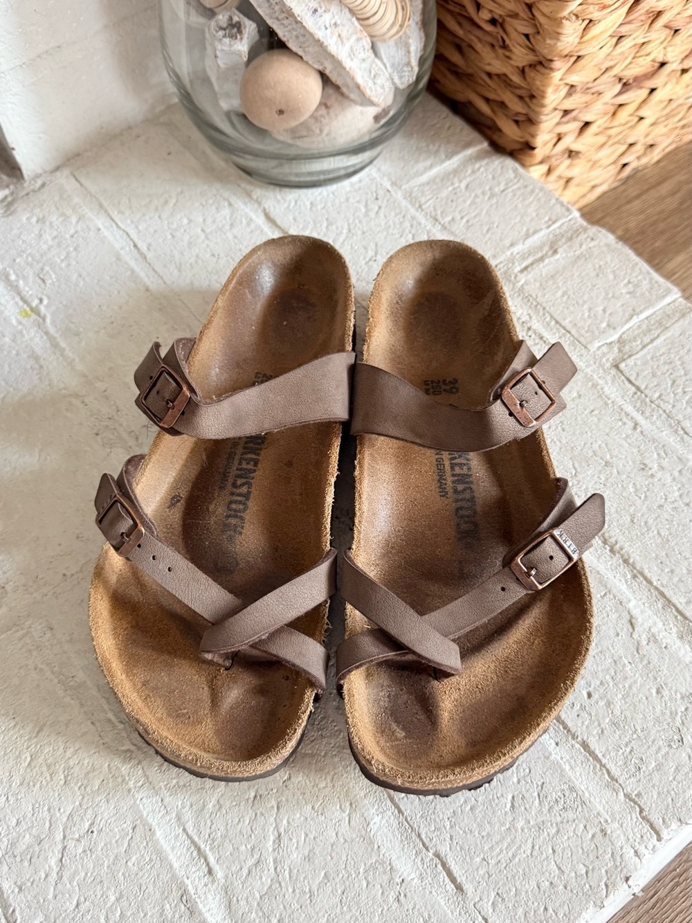 Birkenstock Mayari Sandals Women 39 Mocha Brown Birko-Flor Toe Loop Germany